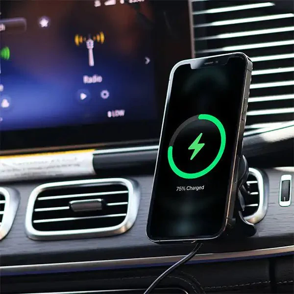 Carmag™ Wireless Car Mount - Image 4